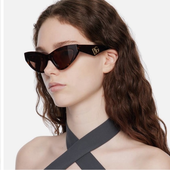 Excluded Dolce & Gabbana Sunglasses, New 275 - Picture 3 of 9